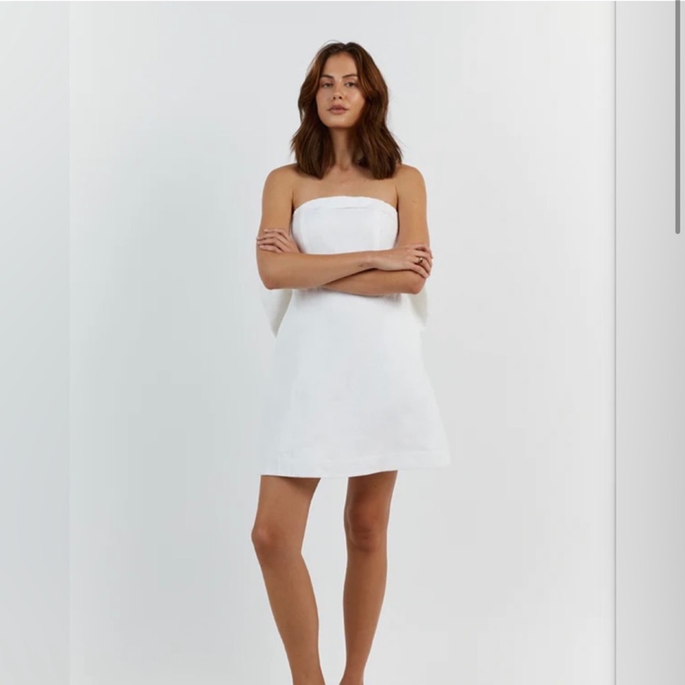 DISSH White Linen Bow Mini Dress